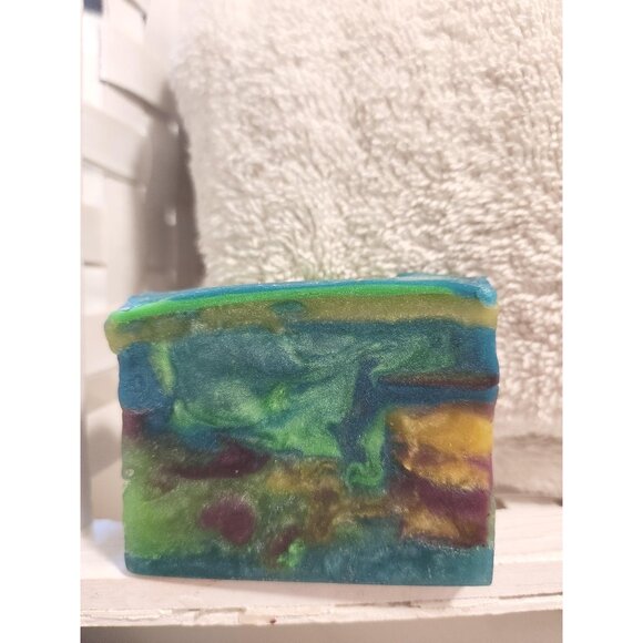 Handmade Lime Glycerin Soap Bar – Decorative Art Soap Gift, Natural Scented - Picture 1 of 10